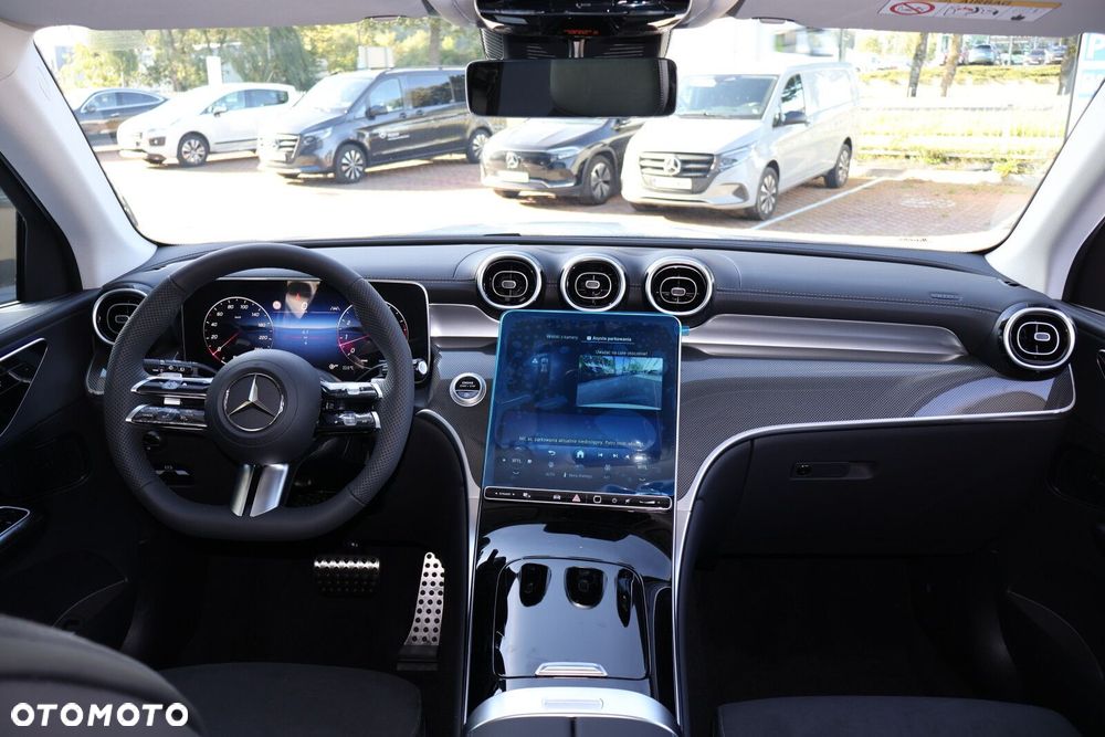 Mercedes-Benz GLC - 13