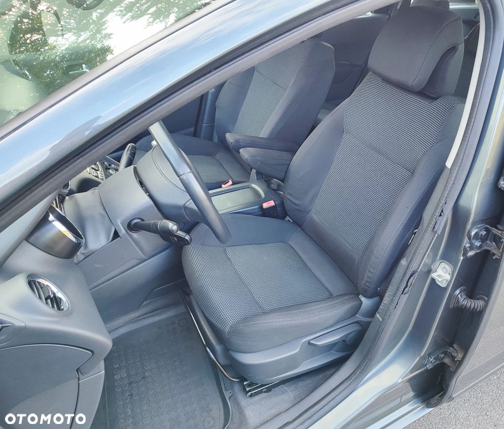 Peugeot 5008 120 VTi Premium - 24