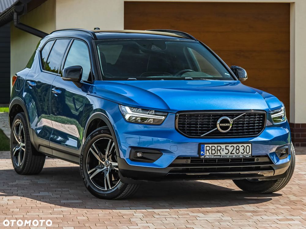 Volvo XC 40 D4 AWD R-Design - 1