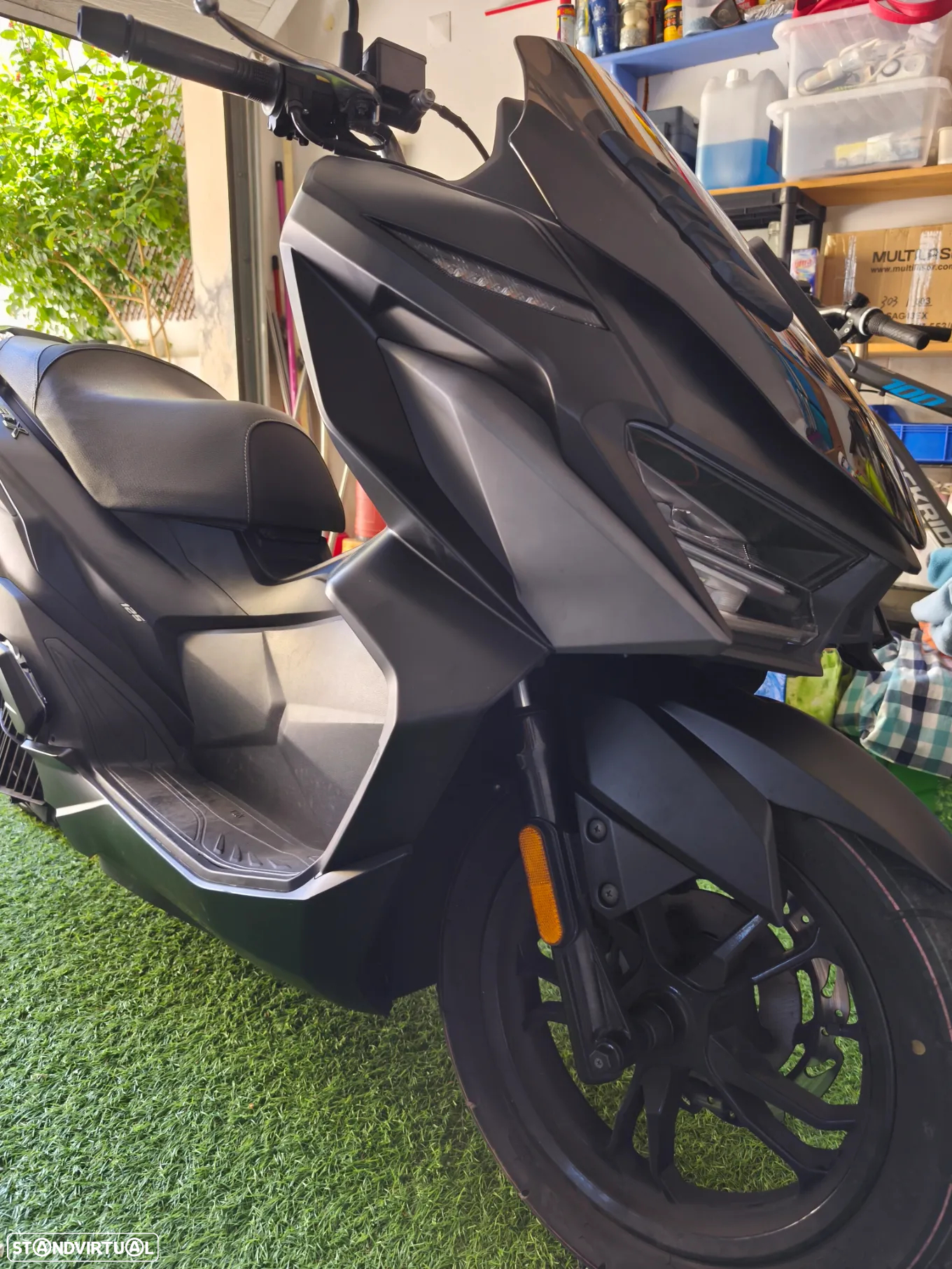 Sym JET - 8