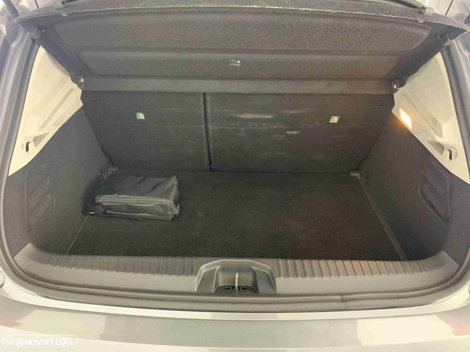 Renault Clio 1.0 TCe Evolution Bi-Fuel - 14