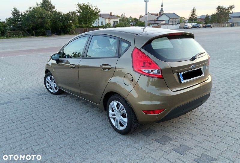 Ford Fiesta 1.25 Champions Edition - 6