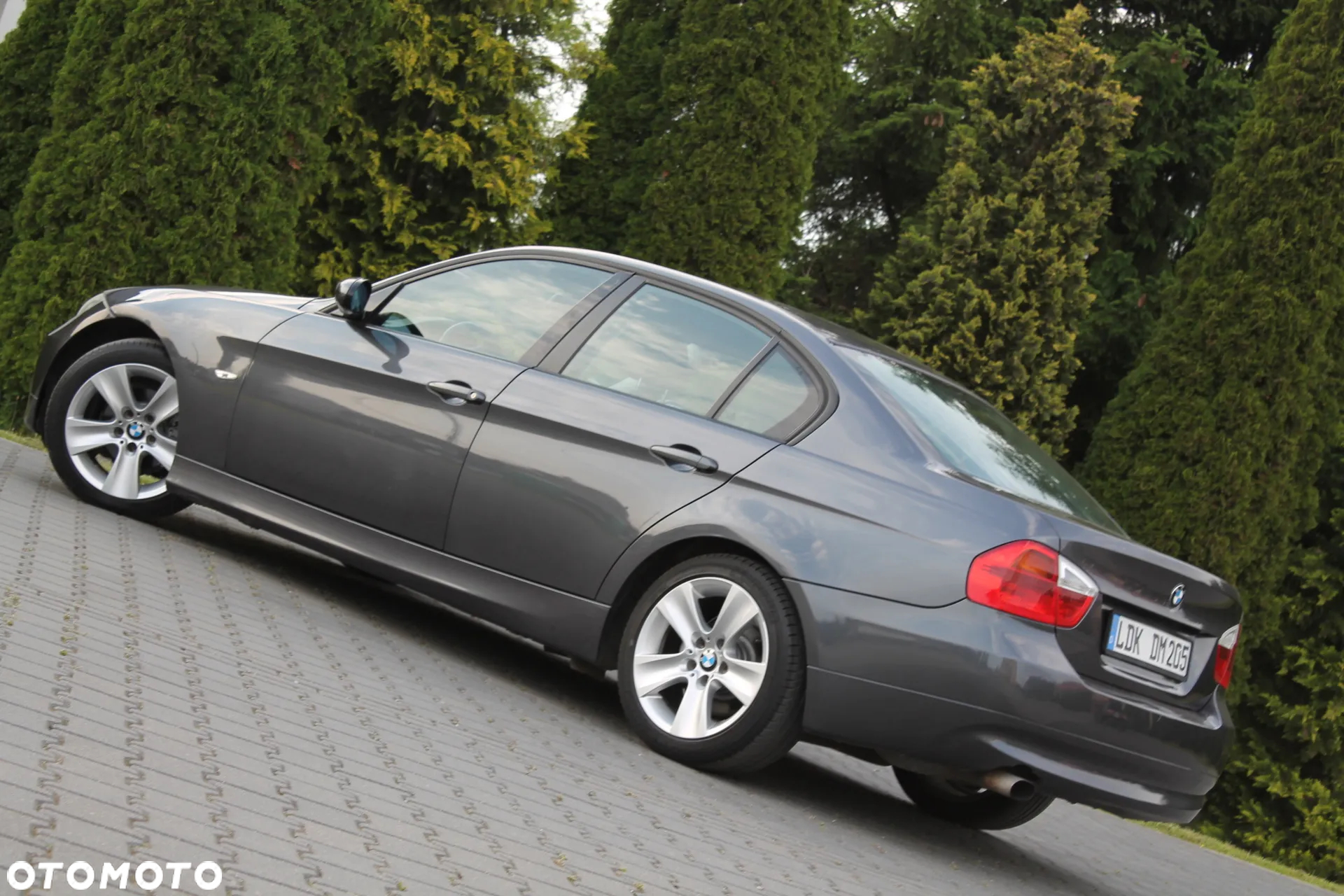 BMW Seria 3 320i - 24