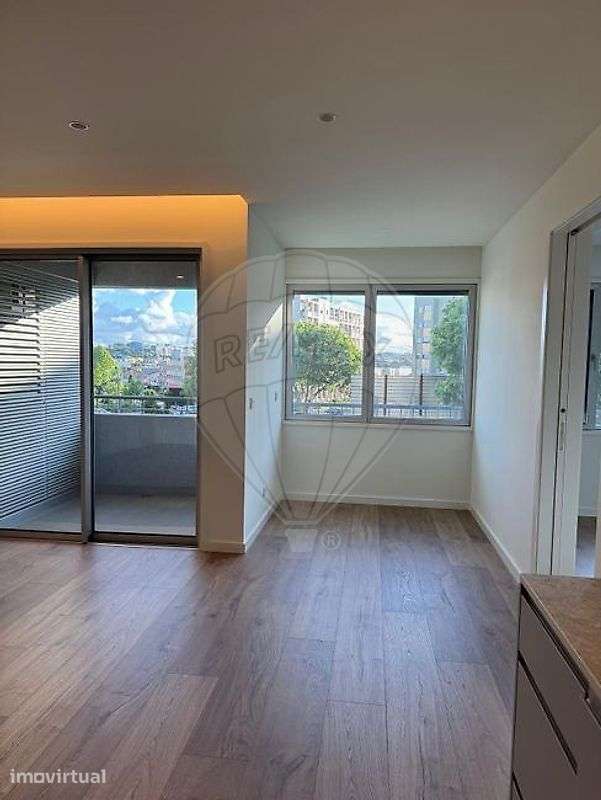 Apartamento T1 para arrendamento - Grande imagem: 5/16