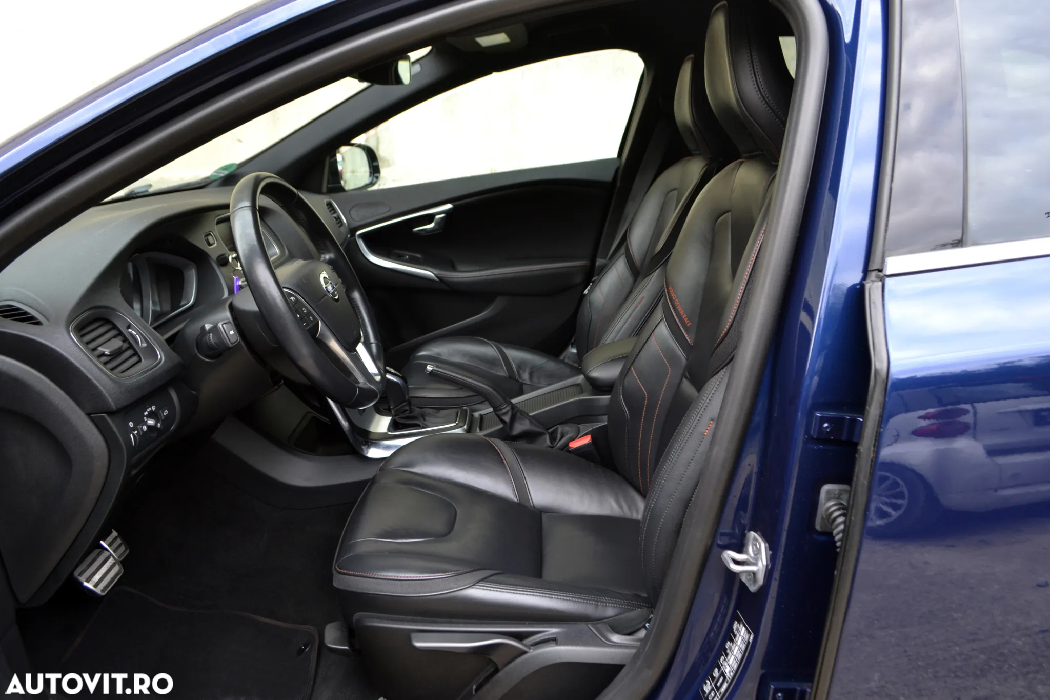 Volvo V40 Cross Country T5 AWD Geartronic Summum - 7
