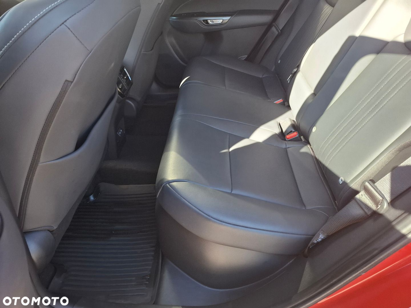 Lexus NX - 15