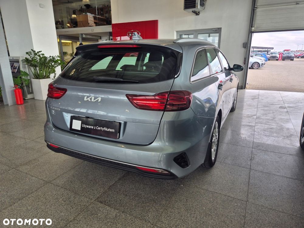 Kia Ceed 1.5 T-GDI M - 9