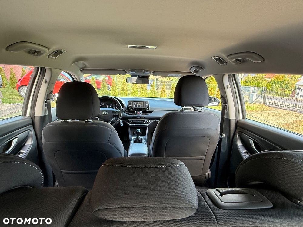 Hyundai i30 - 27