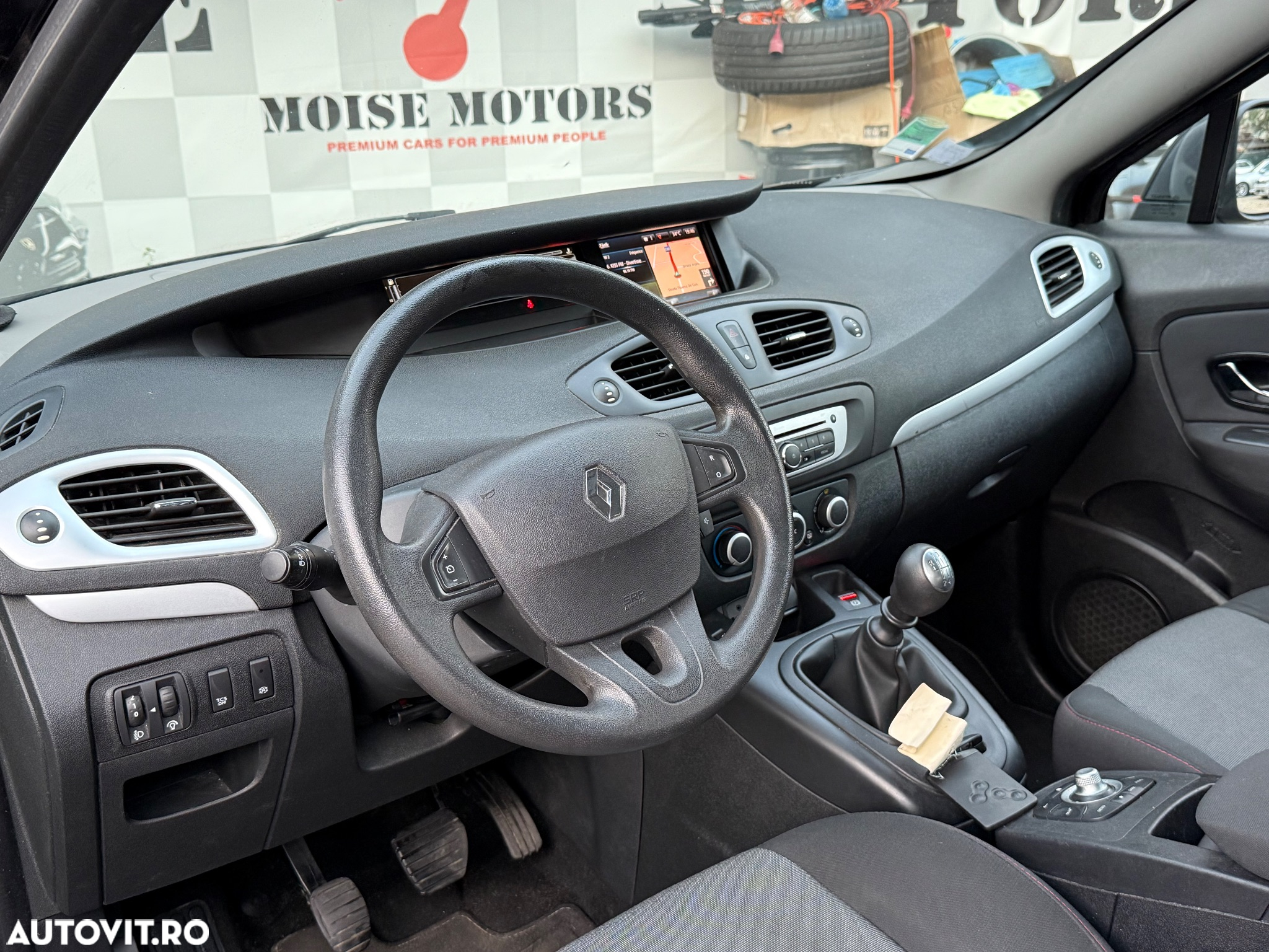 Renault Scenic ENERGY dCi 110 LIMITED - 10
