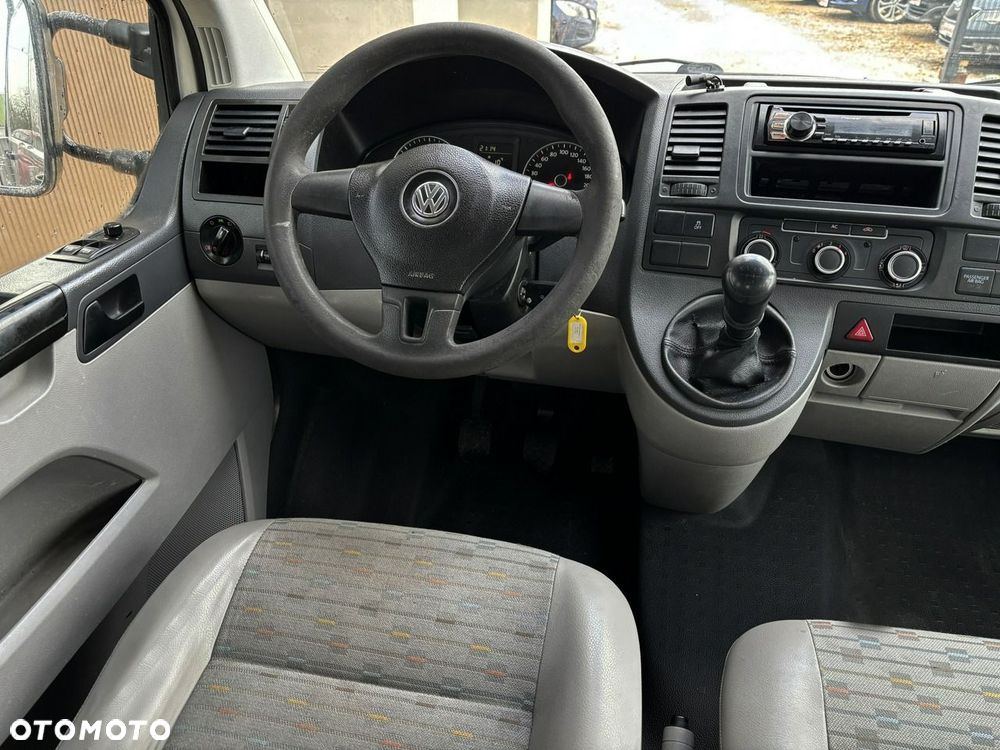 Volkswagen Transporter - 22