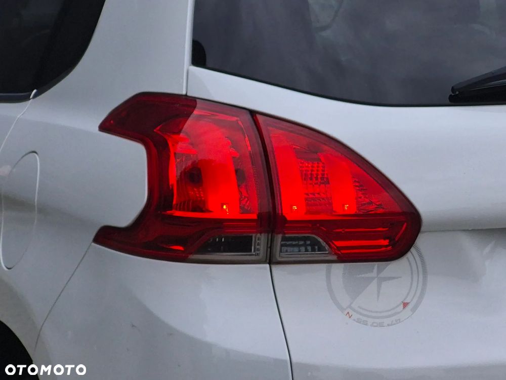 Peugeot 2008 1.2 Pure Tech GPF Crossway S&S - 13