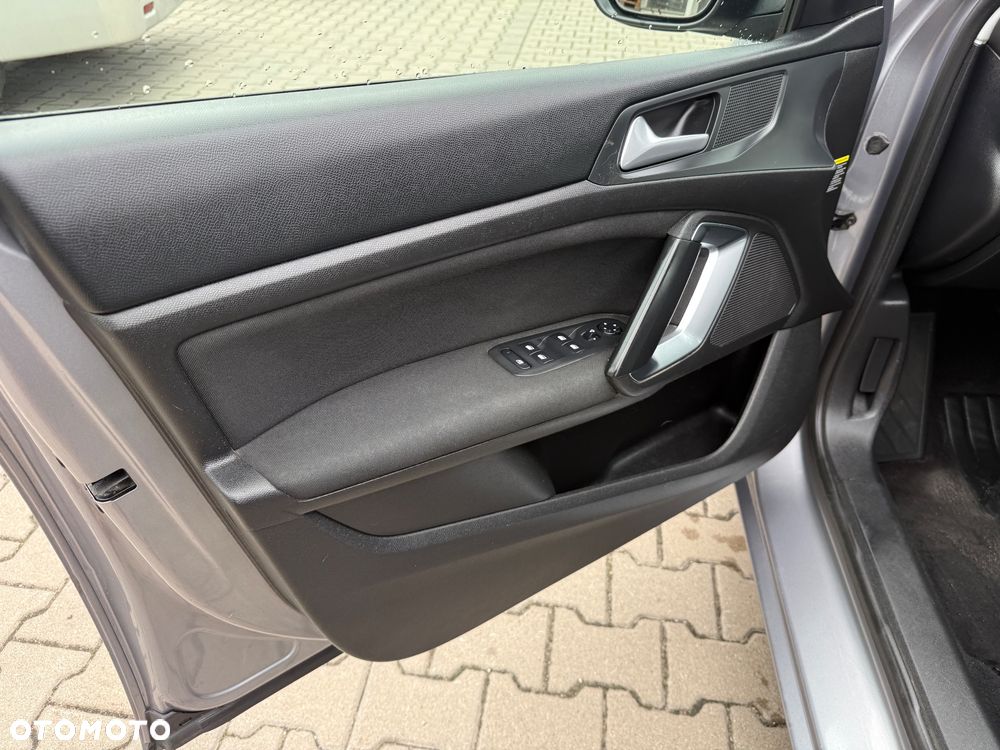 Peugeot 308 1.5 BlueHDi Active S&S EAT8 - 15