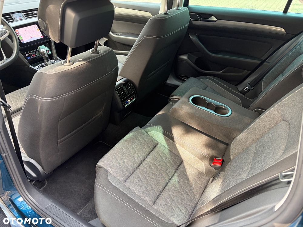 Volkswagen Passat 2.0 TDI EVO Elegance DSG - 14