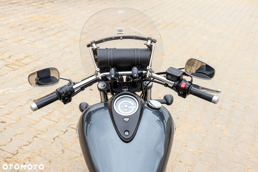 Triumph Thunderbird - 33