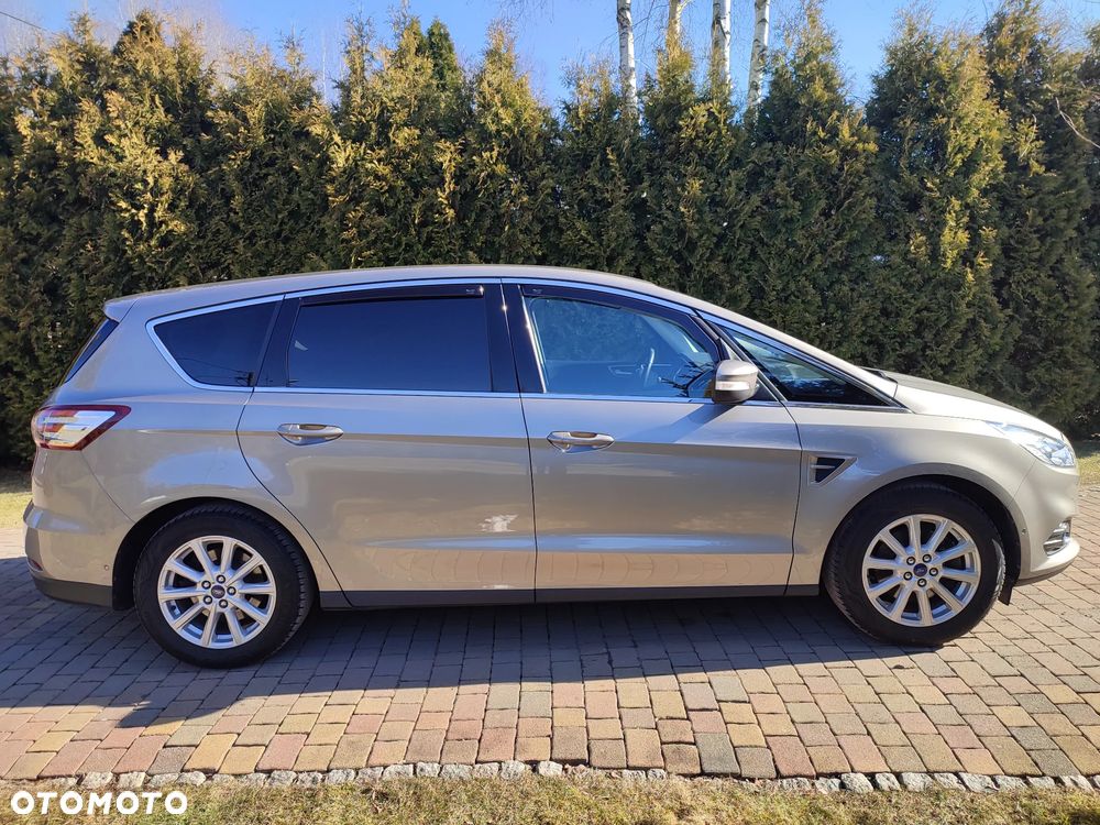 Ford S-Max - 1