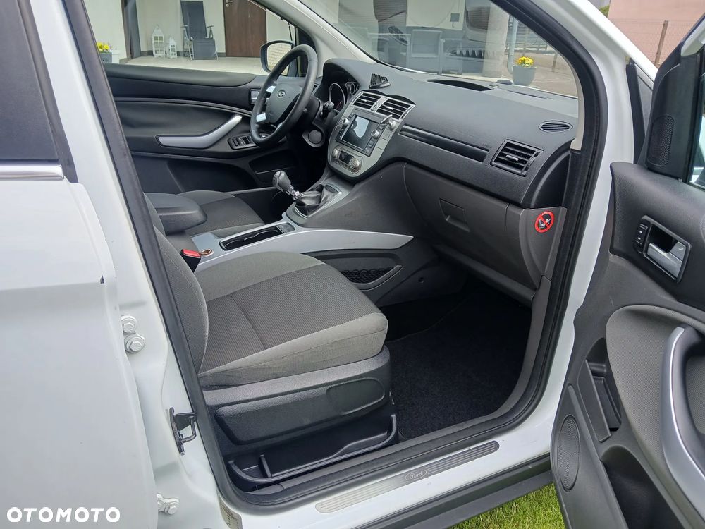 Ford Kuga 2.0 TDCi 2x4 Individual - 8