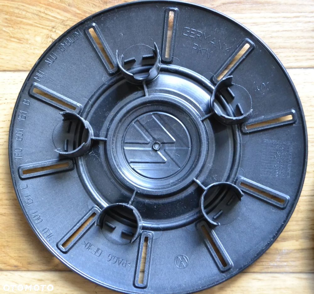 ORYGINALNE DEKIELKI KOŁPAKI KAPSLE OEM VW x4szt. K-675 - 7