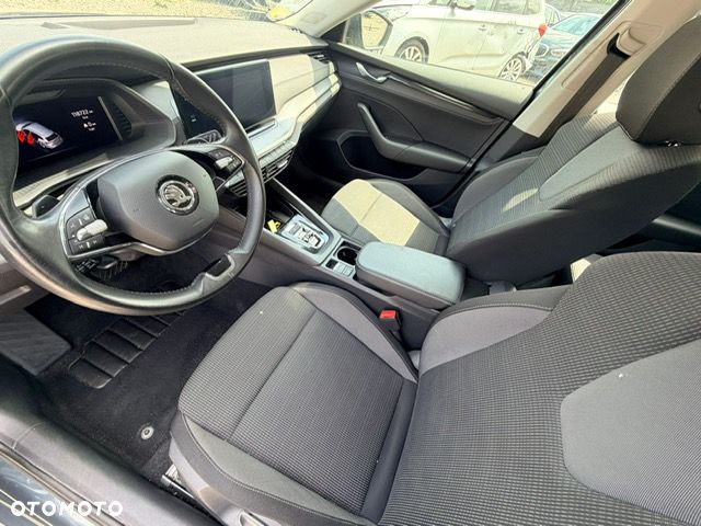 Skoda Octavia 2.0 TDI SCR Ambition DSG - 13