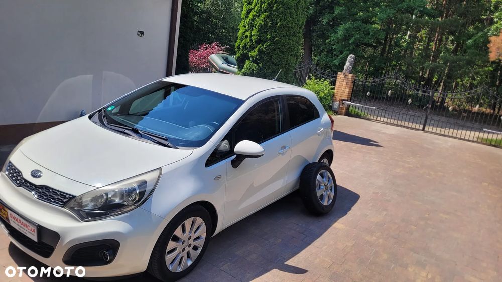 Kia Rio 1.4 Dream Team Edition - 17