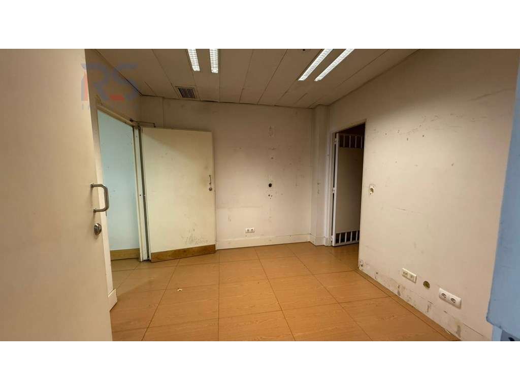 Loja rotunda benguiados - Grande imagem: 3/28