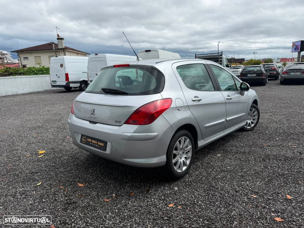 Peugeot 308 1.6 HDi Executive - 8