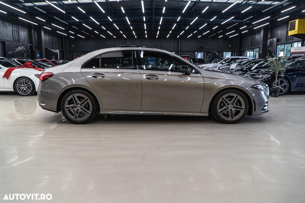 Mercedes-Benz A 200 7G-DCT AMG Line Advanced Plus - 20