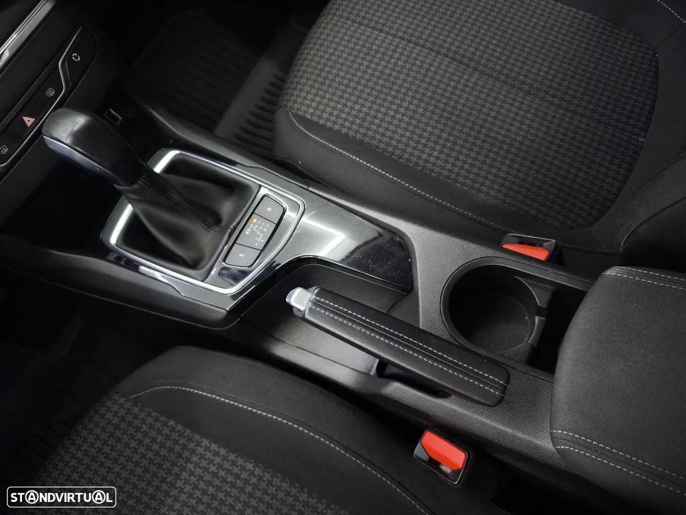 Peugeot 308 1.6 BlueHDi Allure J17 EAT6 — fotografia 38