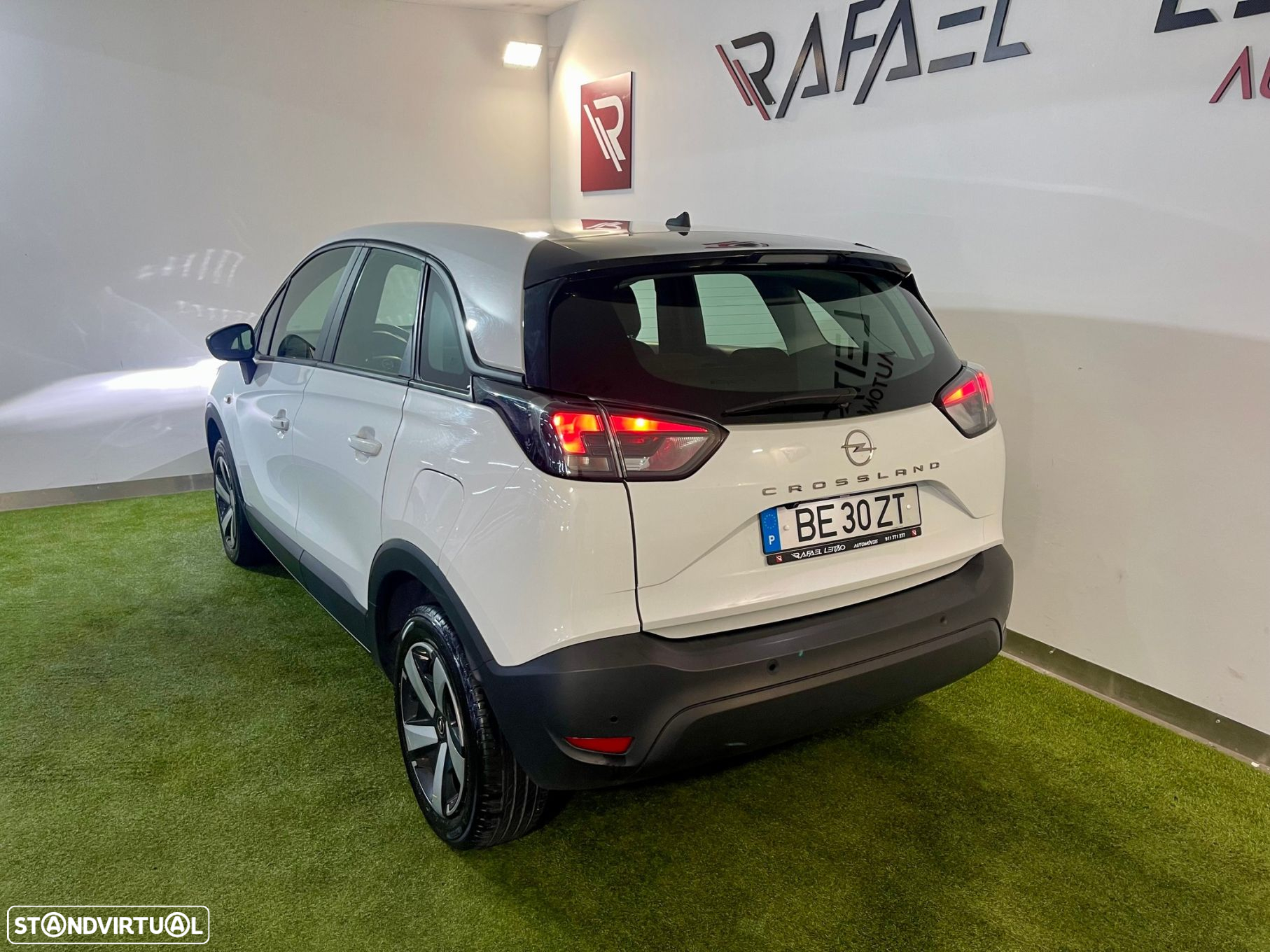 Opel Crossland 1.2 T Business Edition - 8