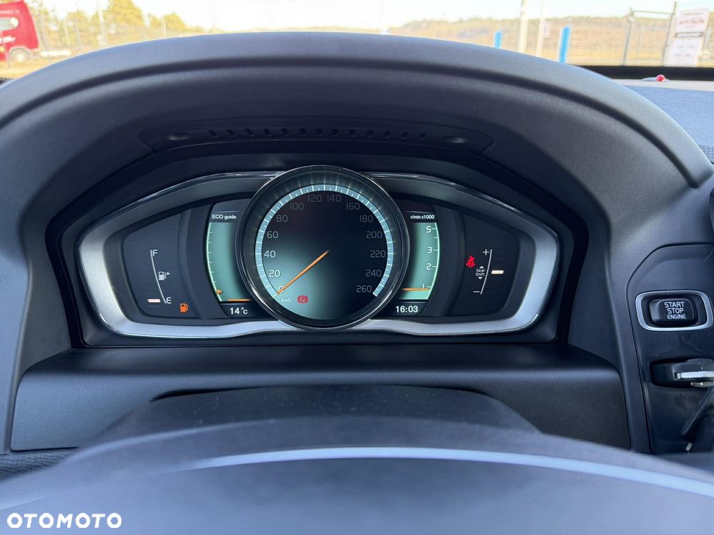 Volvo XC 60 D4 Edition Pro - 23