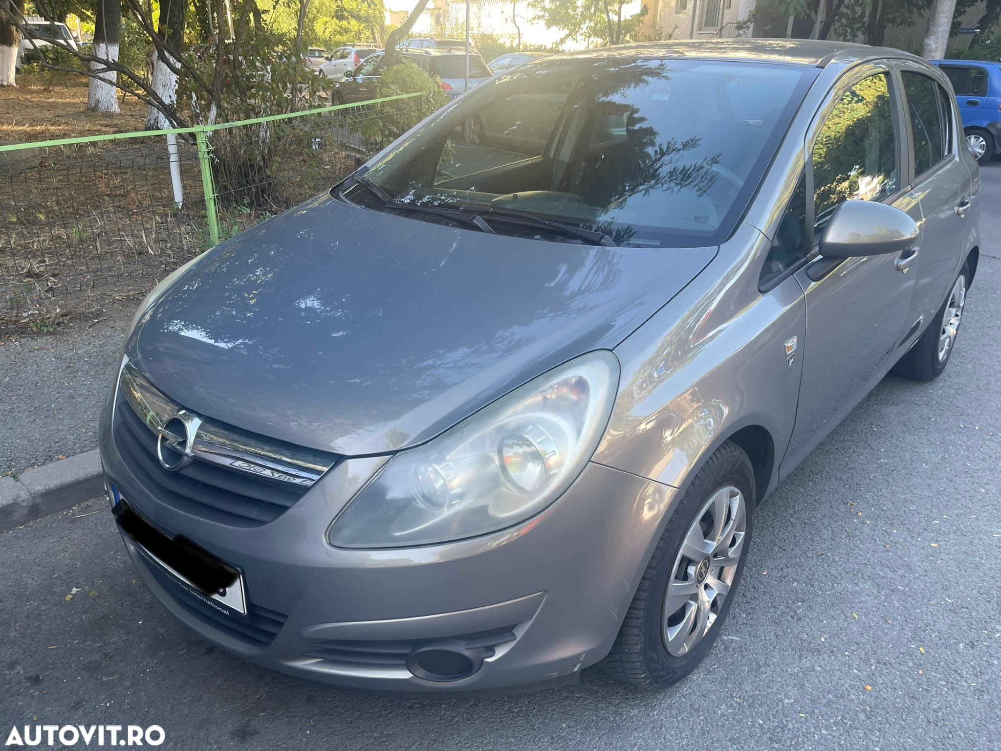Opel Corsa 1.2 Cosmo - 24