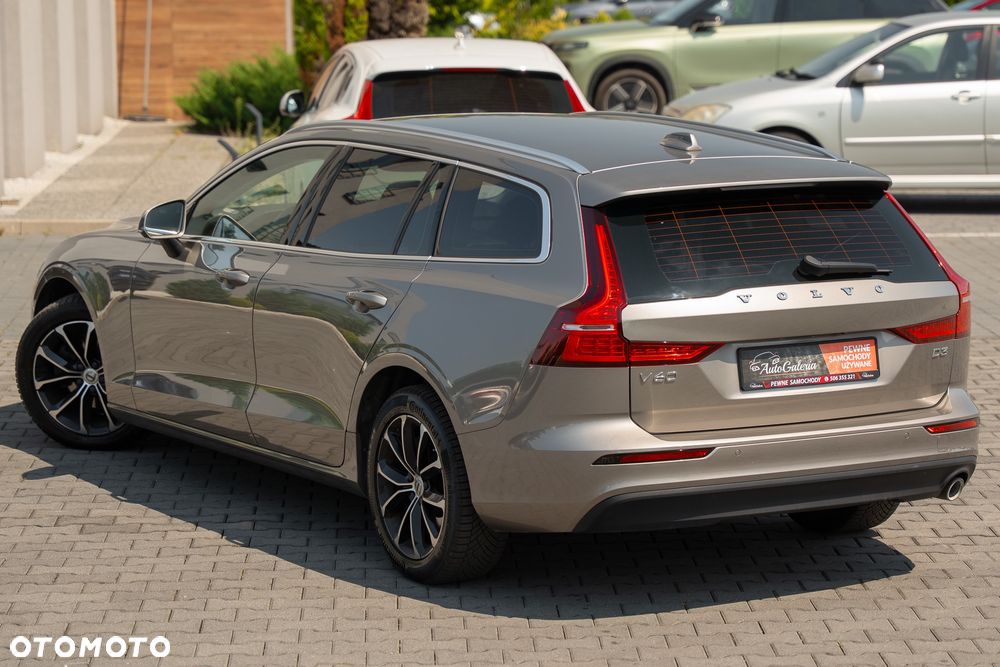 Volvo V60 D3 Momentum Core - 15