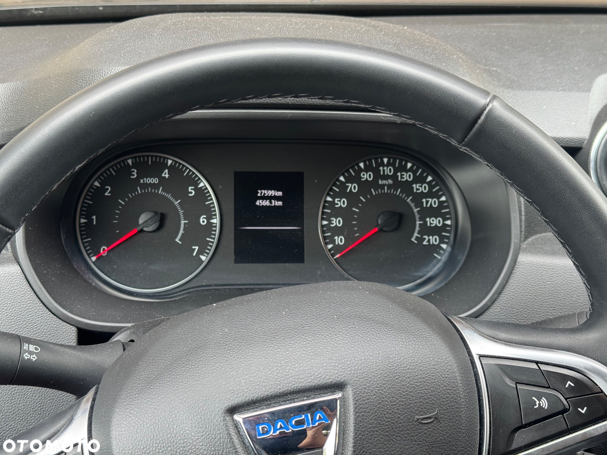 Dacia Duster 1.0 TCe Comfort - 27