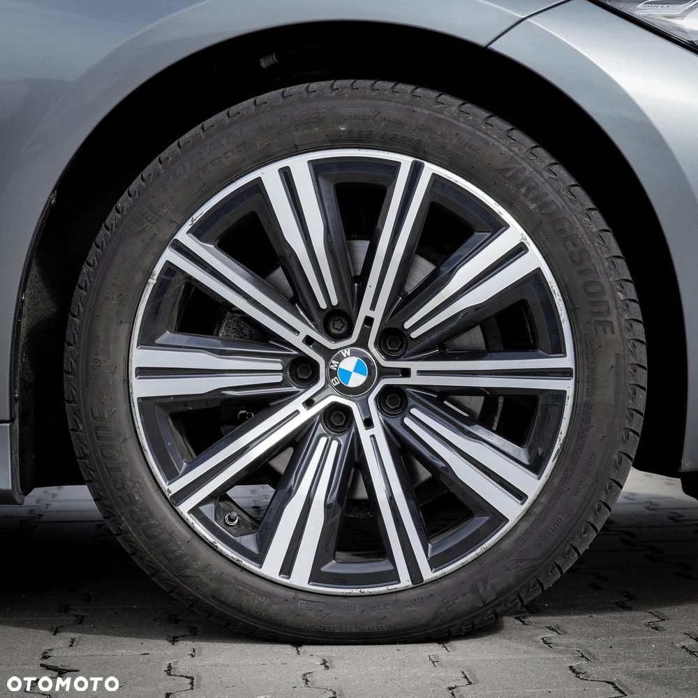 BMW Seria 3 320d xDrive - 8