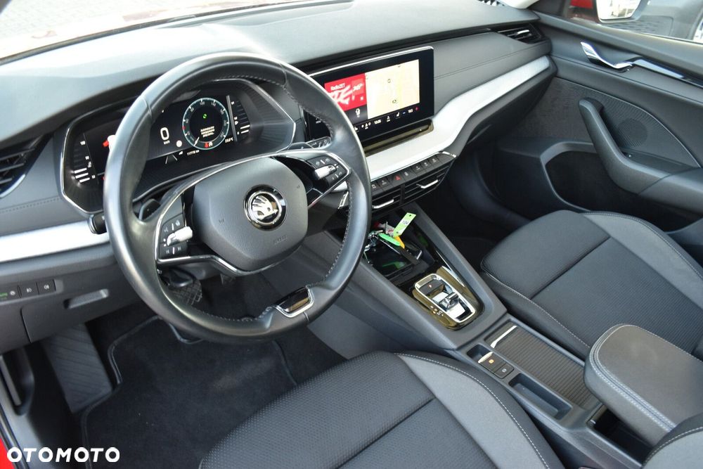 Skoda Octavia 2.0 TDI Ambition DSG - 9