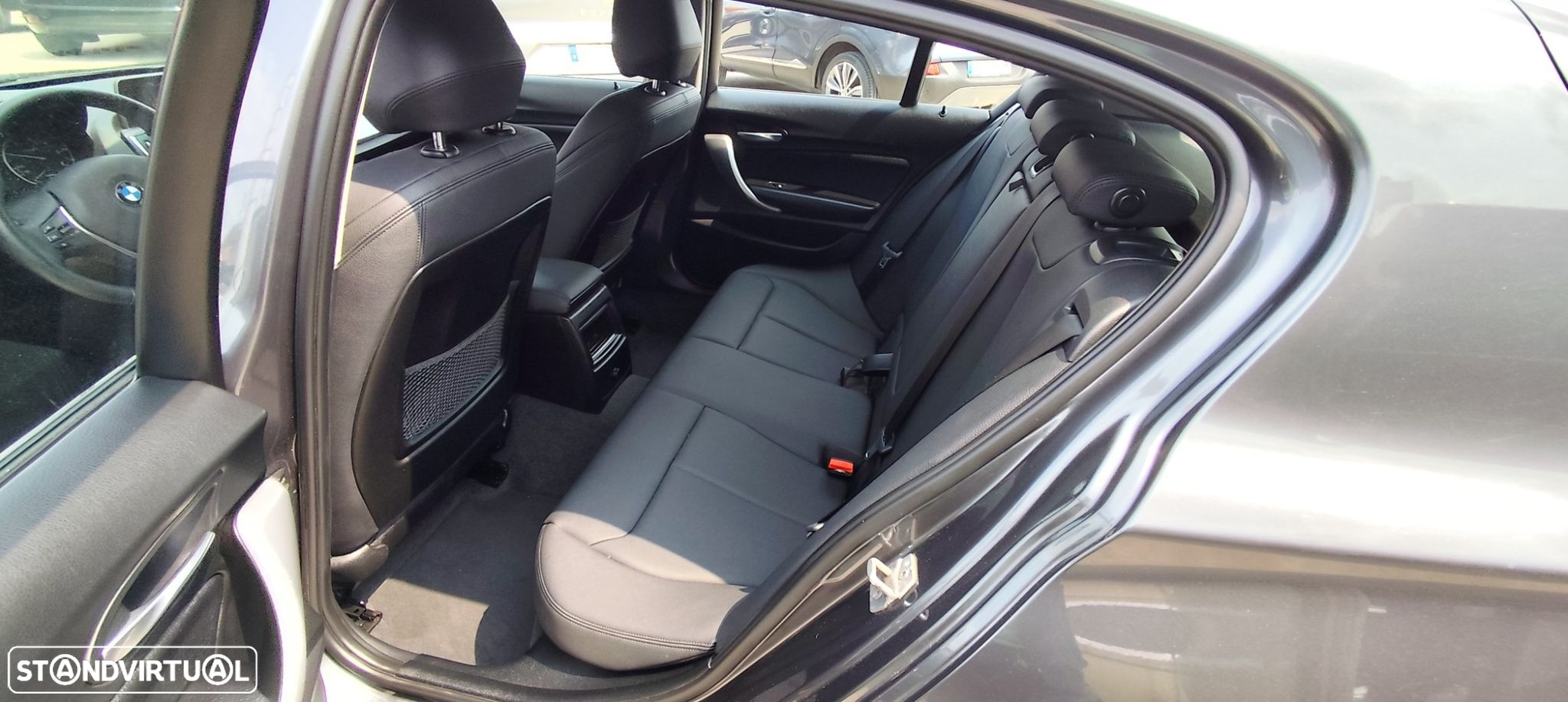 BMW 116 d Auto - 21