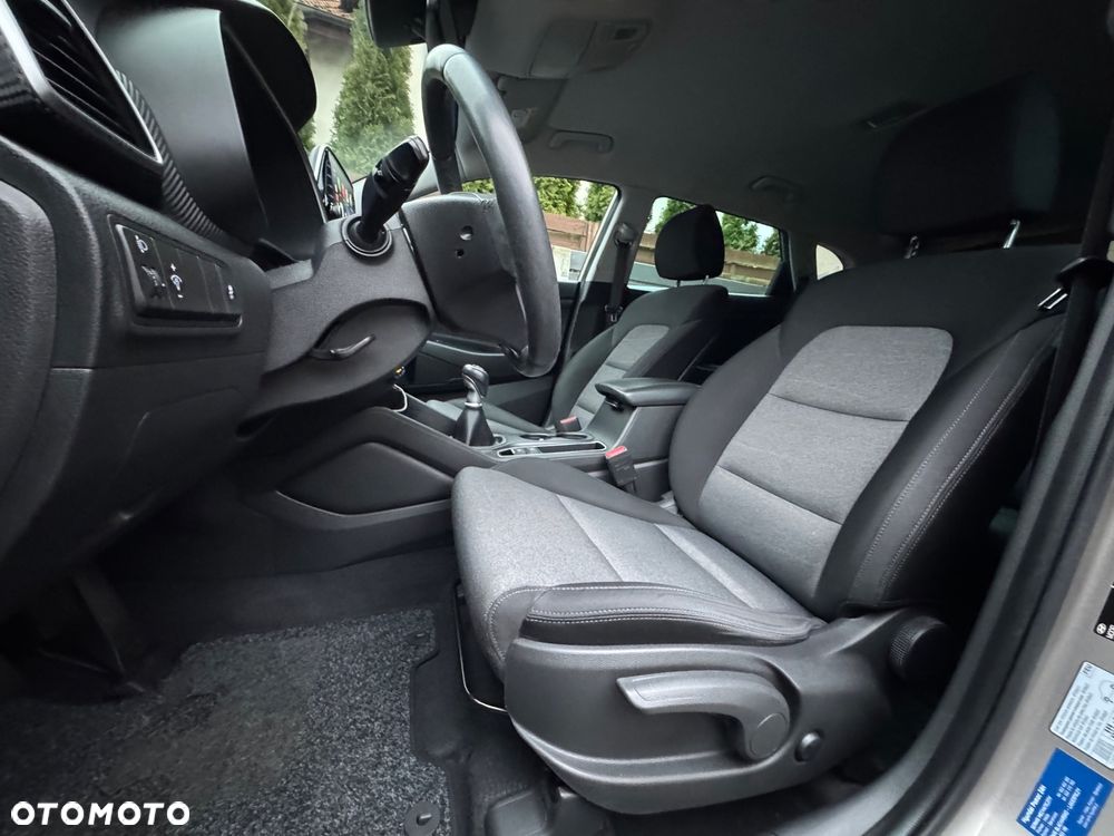 Hyundai Tucson 1.6 GDi Comfort 2WD - 26