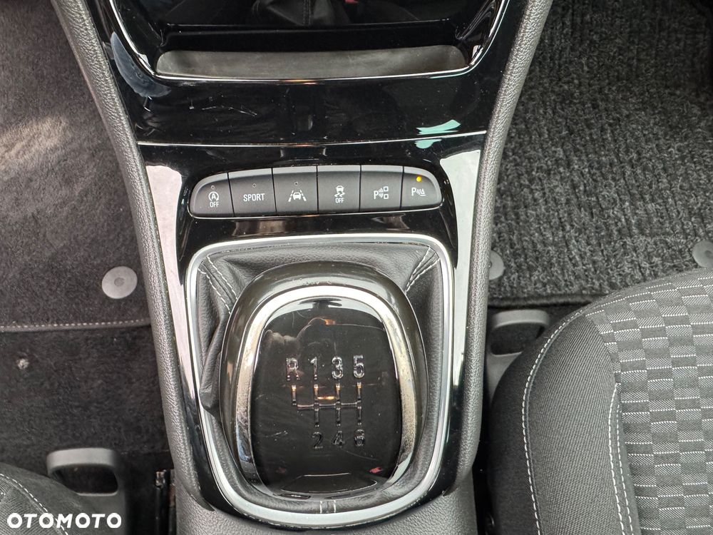 Opel Astra 1.4 Turbo Sports Tourer Dynamic - 29