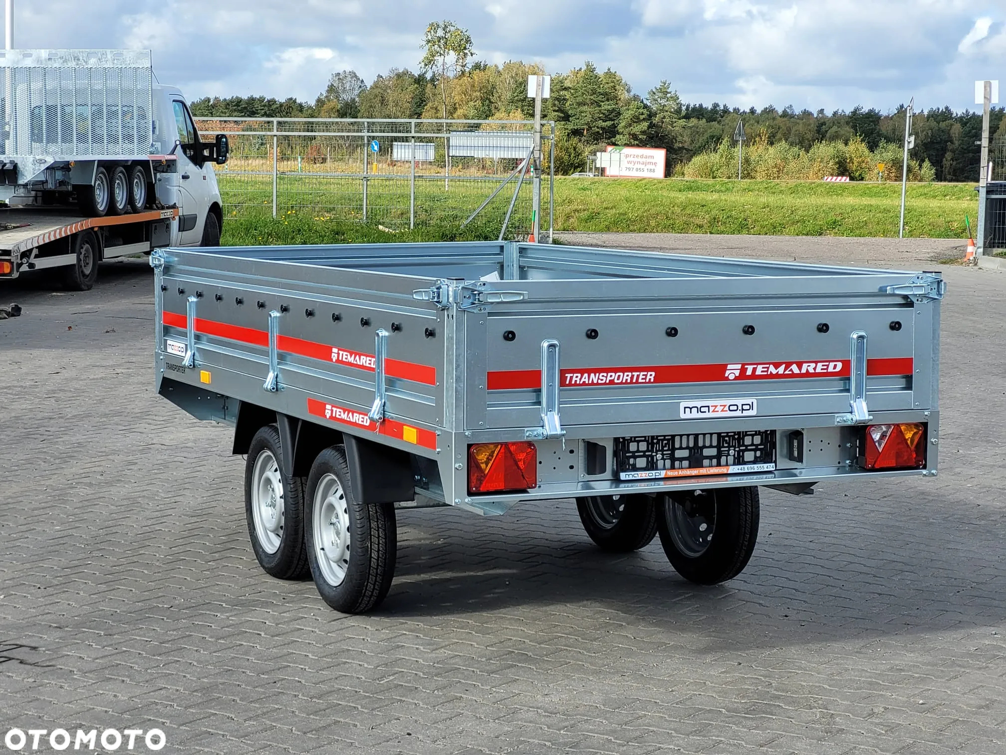 TEMARED DOSTAWA przyczepa platforma 304x153cm DMC750kg otwierane burty, koła pod spodem, do przewozu uli! - 6