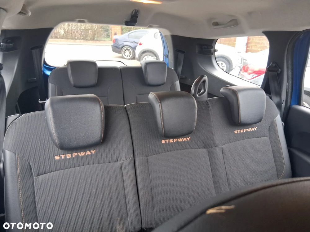 Dacia Lodgy 1.2 TCe Stepway - 18