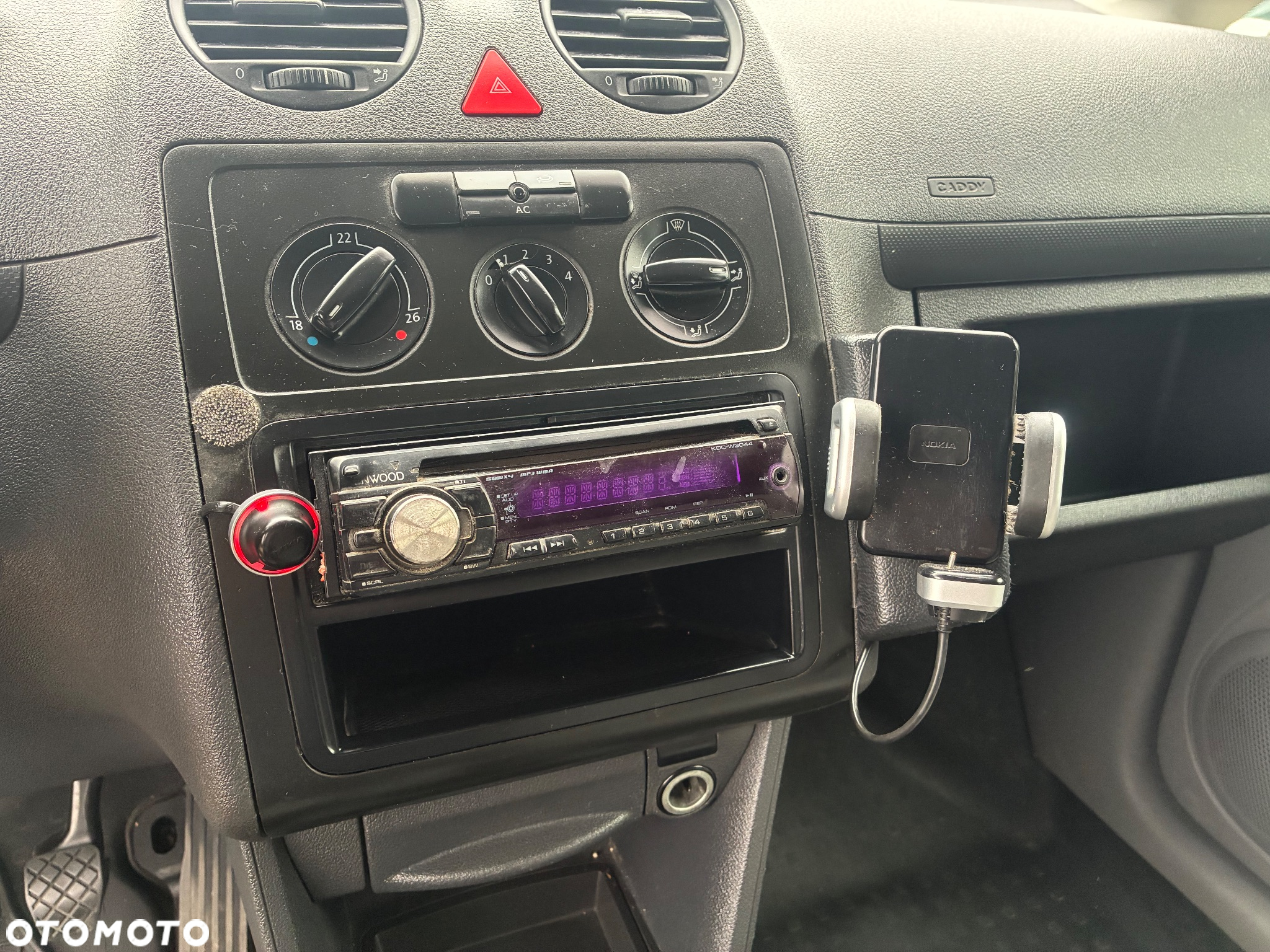 Volkswagen CADDY - 9
