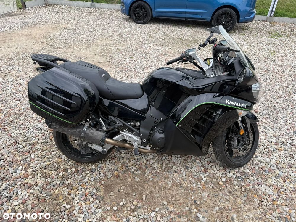 Kawasaki GTR - 2