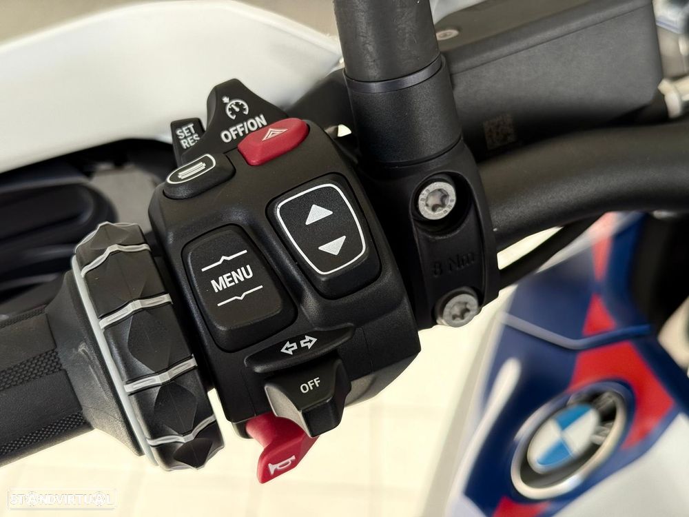 BMW R 1300 GS TROPHY - 8