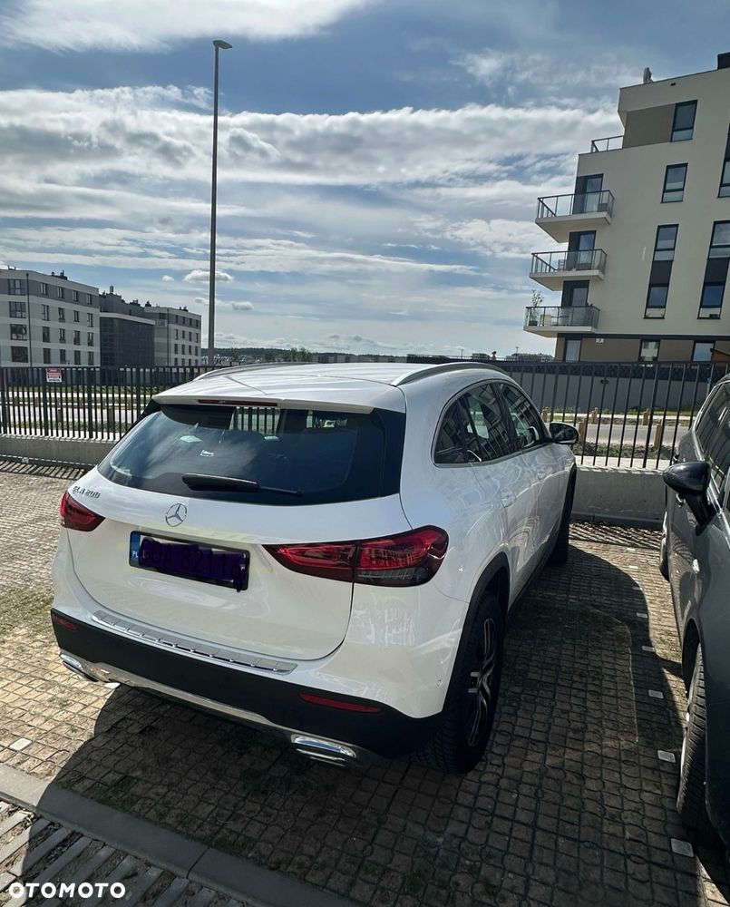 Mercedes-Benz GLA 200 Progressive - 6