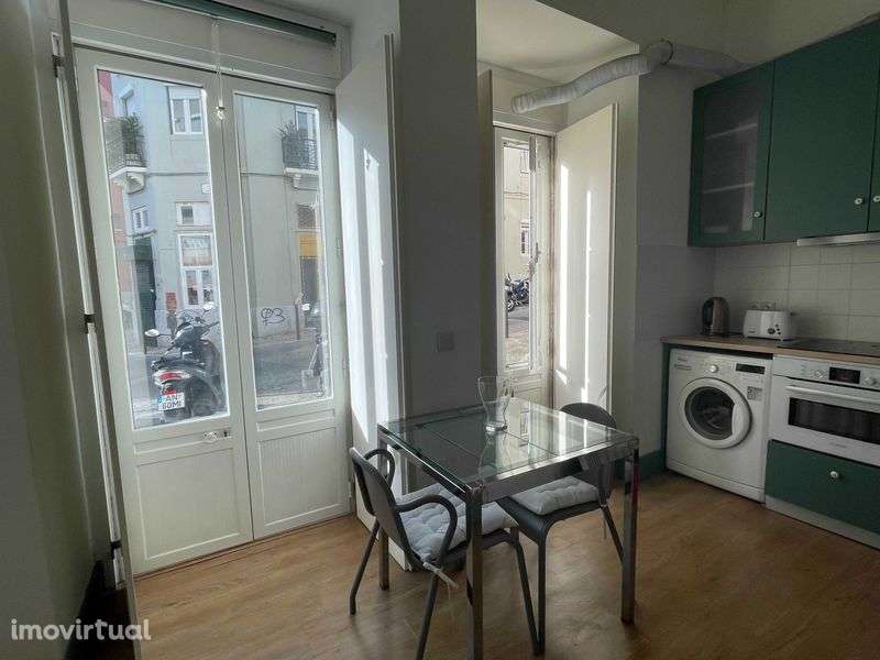 Apartamento T0 nos Anjos - Grande imagem: 5/12