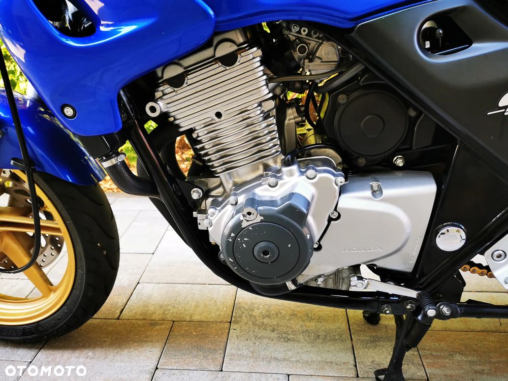 Honda CB - 22