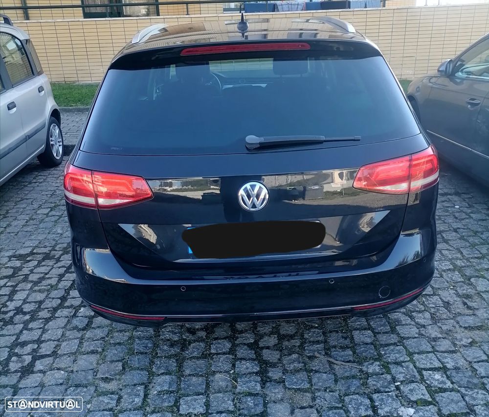 VW Passat Variant 1.6 TDI Confortline DSG - 6