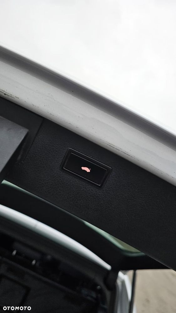 Audi A6 Avant 3.0 TDI DPF quattro - 10