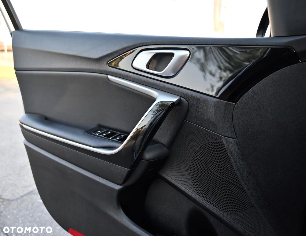 Kia ProCeed 1.4 T-GDI GT Line DCT - 39