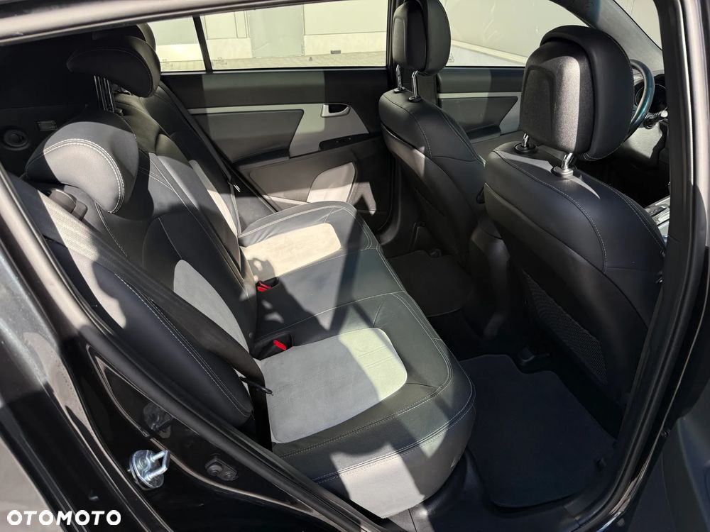 Kia Sportage 2.0 CRDI 184 AWD Platinum Edition - 36