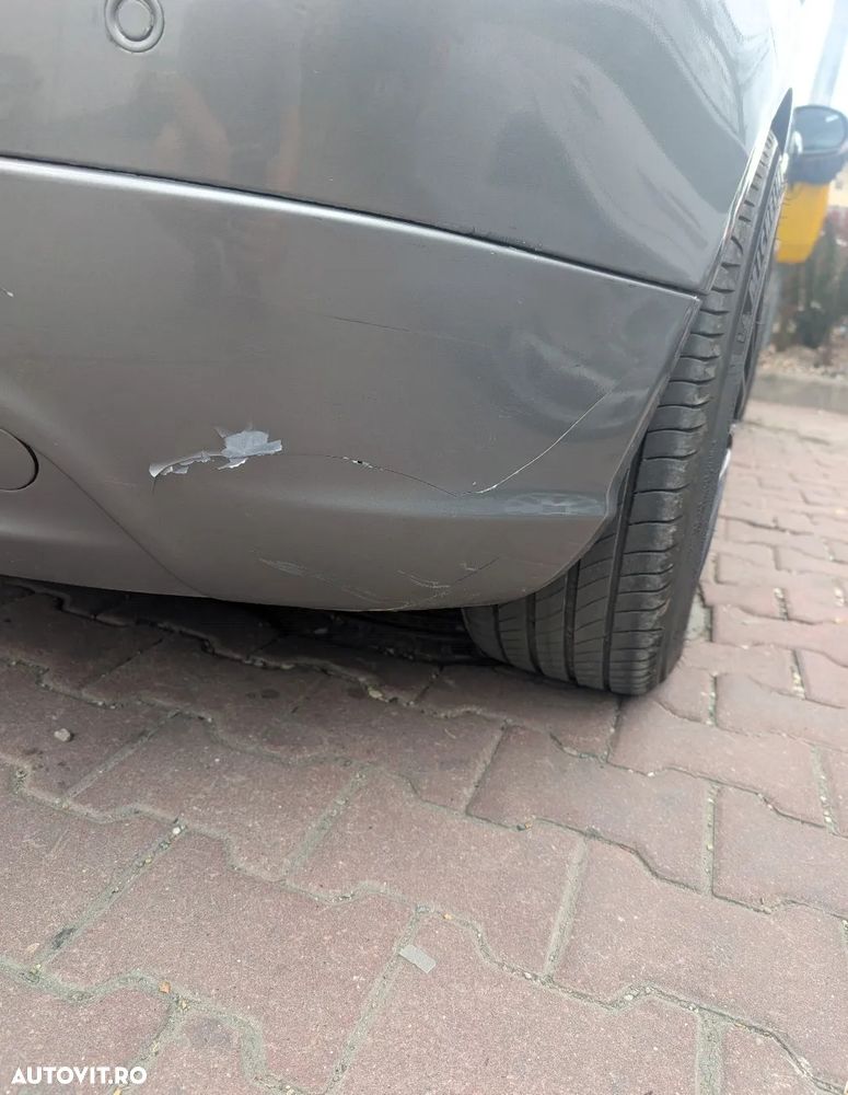 Volkswagen Golf 1.6 Highline - 9